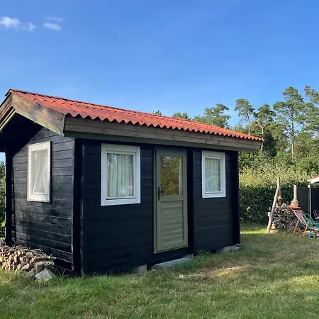 Beautifully Situated Classic Wooden Summercottage Dom wakacyjny *